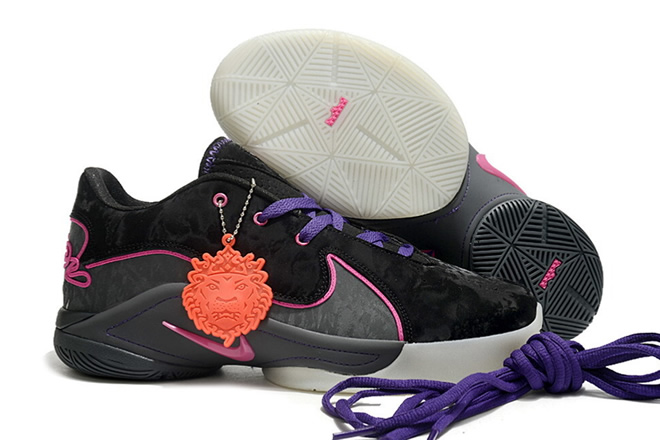 LeBron James Shoes 22-06